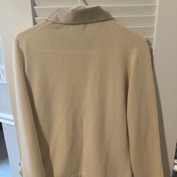 80s Vintage Women's Banana Republic Silk and Wool Cardigan Sweater - Size Large - Picture 2 of 3